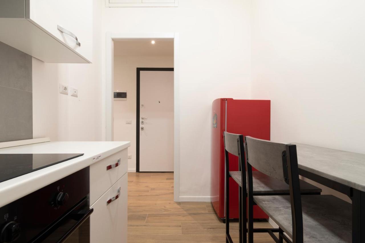 Chic Home Milano "Wifi & Smart Lock" Dış mekan fotoğraf